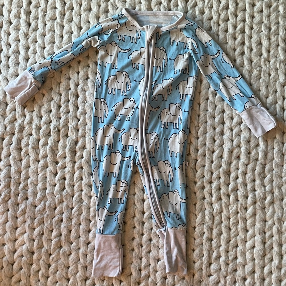 OG ELEPHANT ZIPPY - Little sleepies